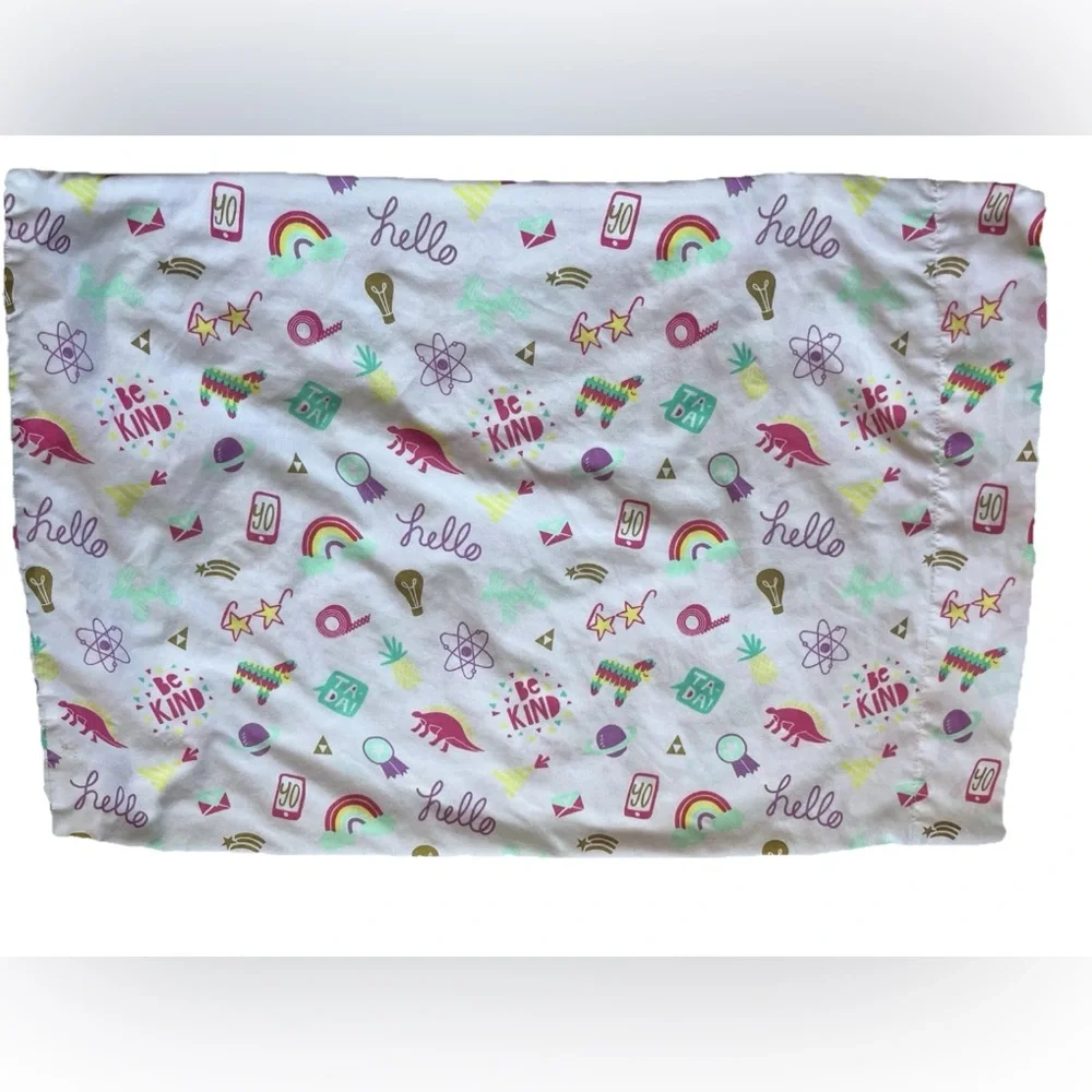 Standard‎ Pillow Cases Kids Pillowfort Doodle Darlings Ballon Animals As Is